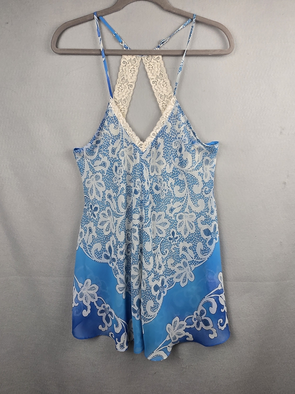 In Bloom by Jonquil Blue Floral Lace Racerback Cami Sleep Top Size Medium